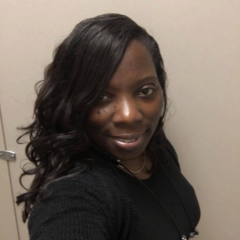 Meet your Posher, Carla